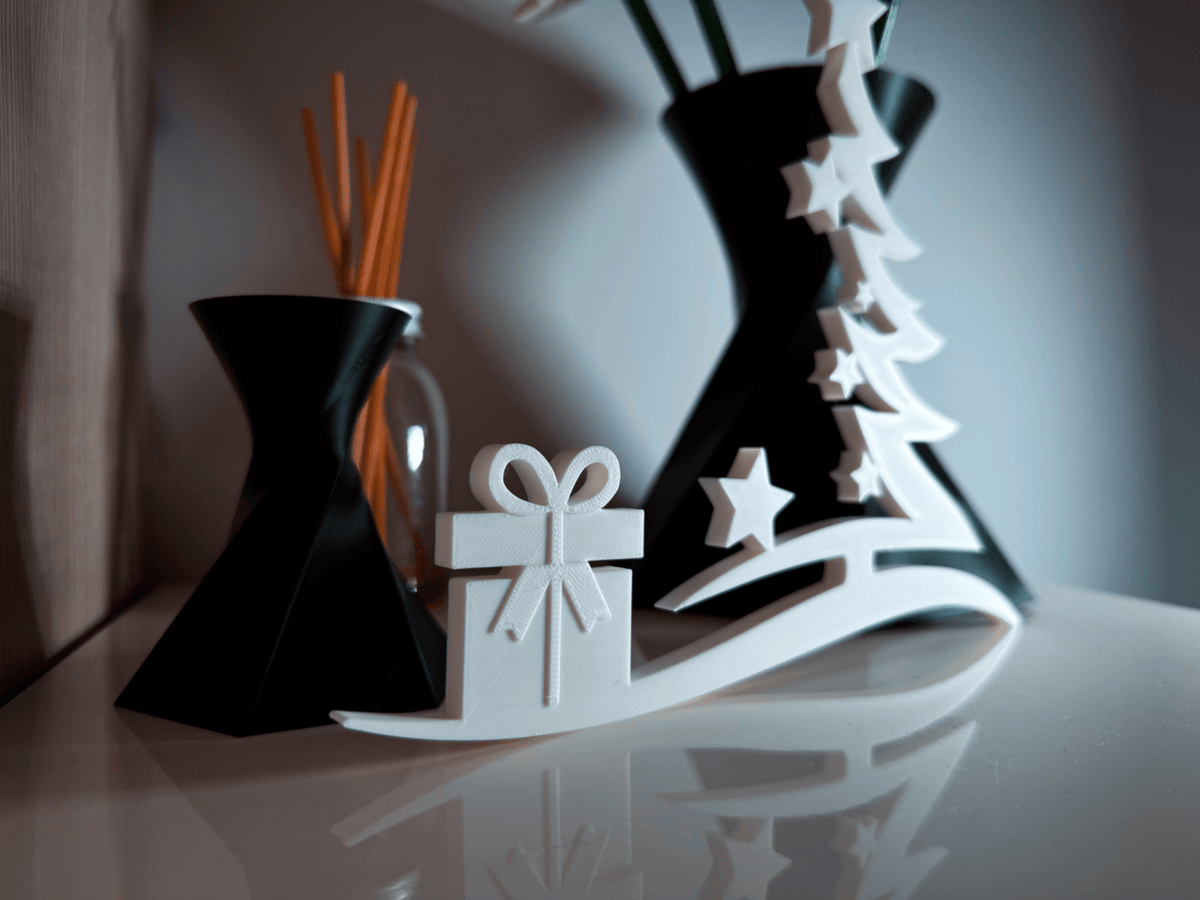 Modern White Christmas Tree & Gift Stand - AJ Studio